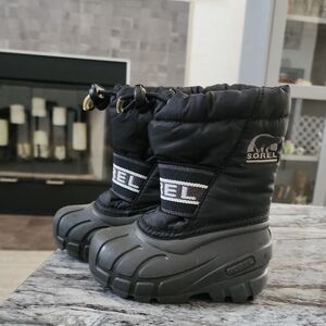 Sorel Winter Boots Size 6 Cub Black Snow